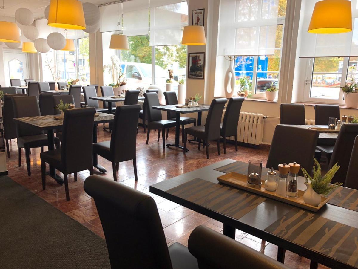 Hotel "Central" Inh Carolin Krause Bitterfeld-Wolfen Eksteriør billede